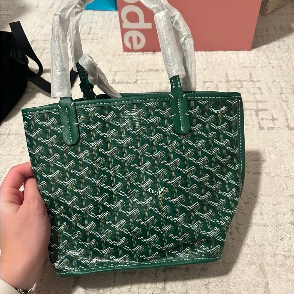 Green Tote Bag
